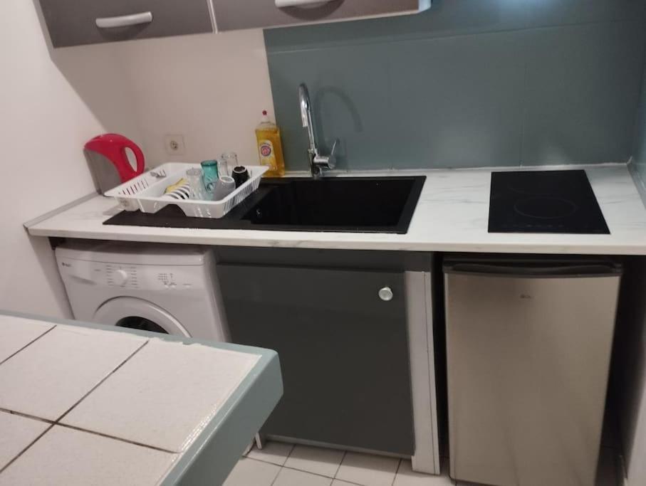 Studio Equipe Proche Aeroport Paris Cdg Apartment Vemars Exterior photo